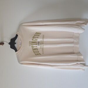 BRAND NEW WITHOUT TAG Cream Sweatshirt